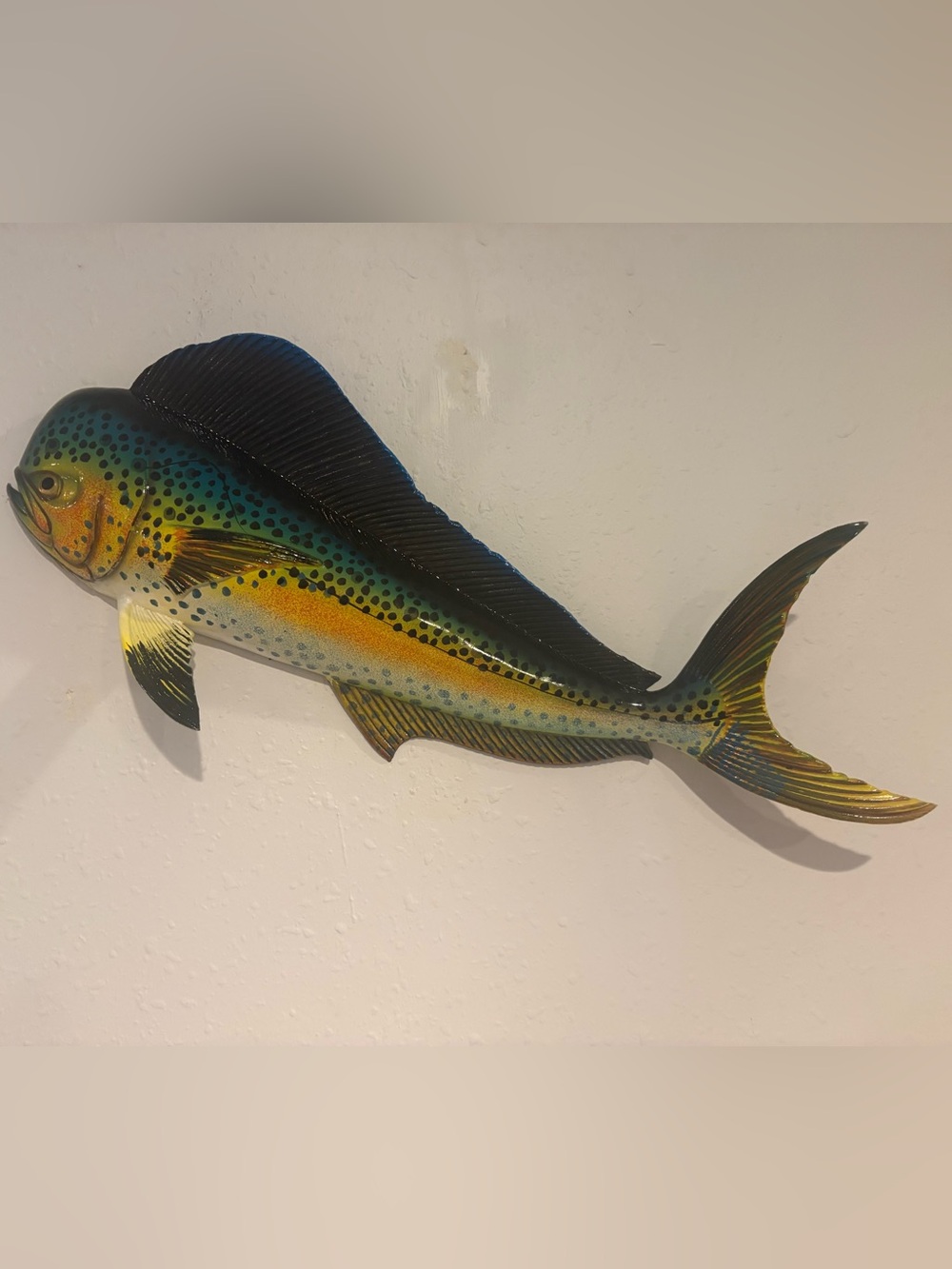 Mahi Mahi, 18” Wall Decor. Hand painted. Nautical Beach Decor. Fishing Decor.